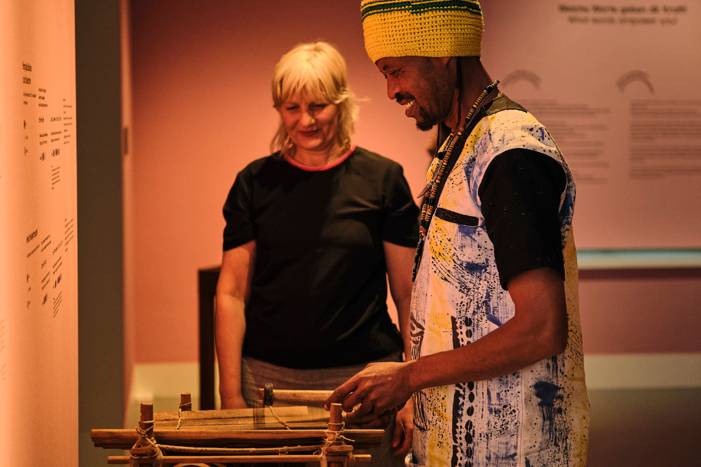 
Balafon-zum-Ausprobieren-in-der-Sonderausstellung-Hoert-hoert-im-Forum-Wissen
