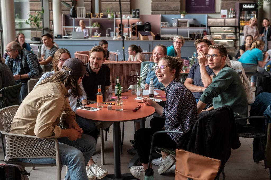 Nobel-Kneipenquiz anläßlich des 75. Jubiläums der Max-Planck-Gesellschaft am 04.07.2023 im Liesels X Forum im Forum Wissen, Göttingen.